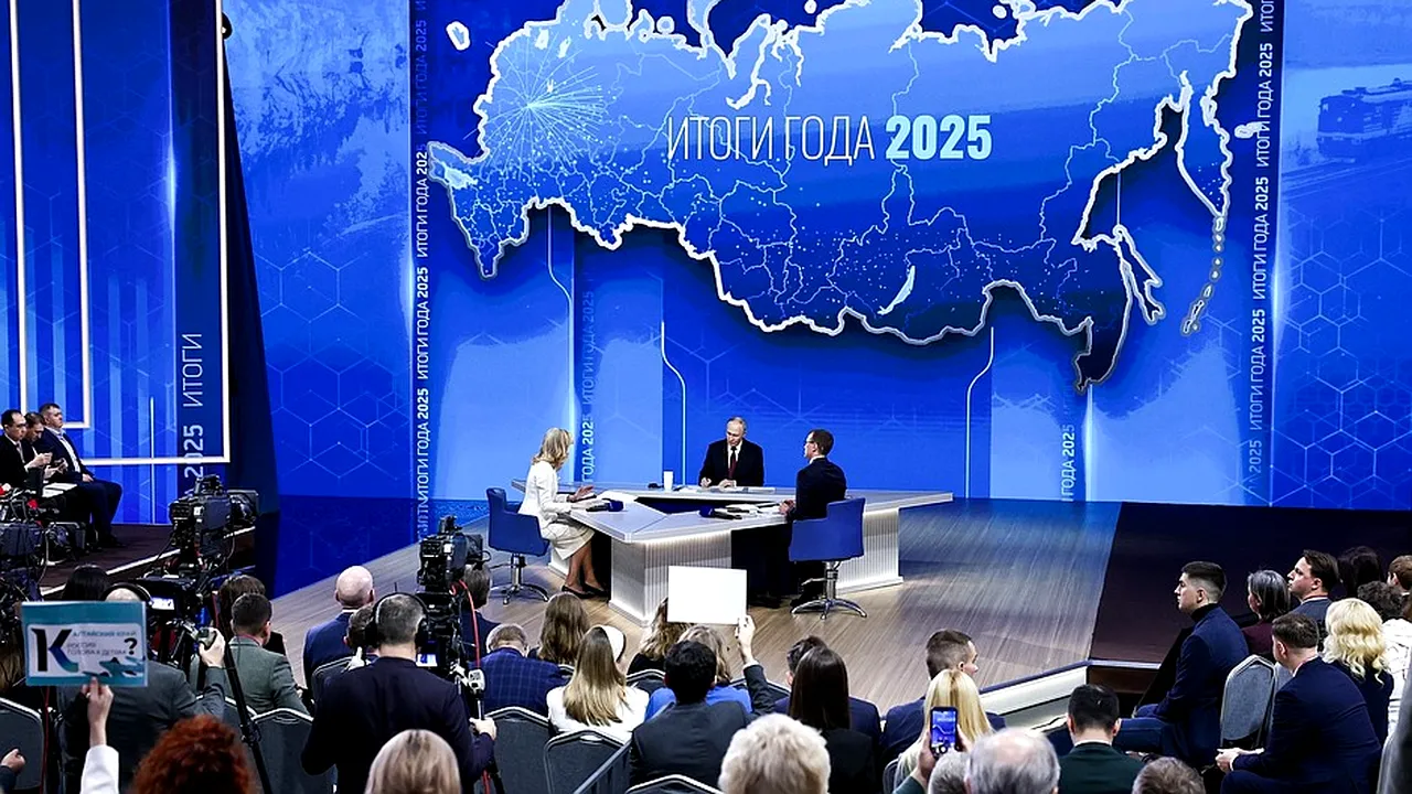 Putin anunţă „Rezultatele anului”. Rusia nu va ataca Europa, susține președintele rus „Asta este absurd“. Ce mesaj i-a transmis șefului NATO