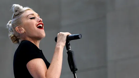 Gwen Stefani se întoarce la modă