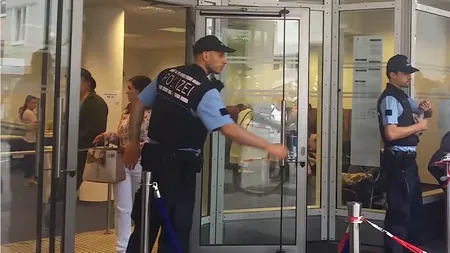 Poliția din Stuttgart a intervenit după ce s-au format cozi de mii de oameni în fața consulatului: Unii români așteaptă de 8 ore - VIDEO