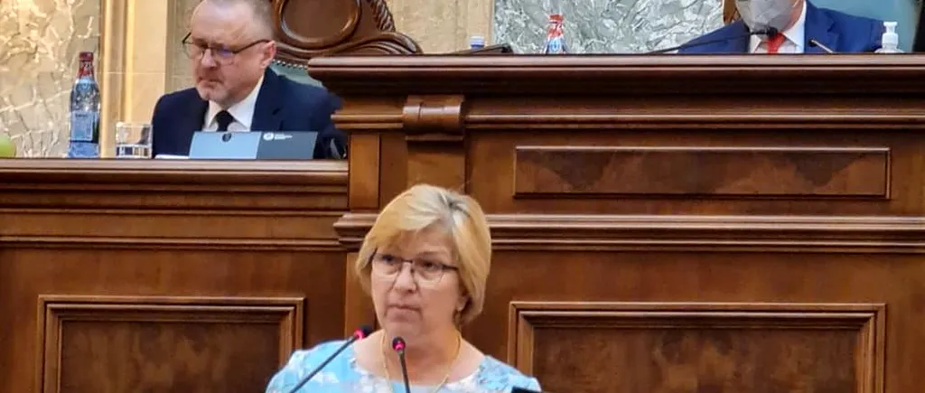 VIDEO | Demisie din partidul AUR! Senatoarea Evdochia Aelenei a anunțat cu lacrimi în ochi că părăsește partidul: ”Cea mai grea decizie din viaţa mea”