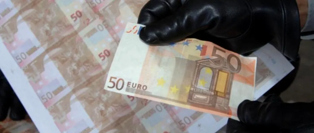 Bărbați care sunt suspectați de punere în circulație de valută falsificată au fost arestați la Iași