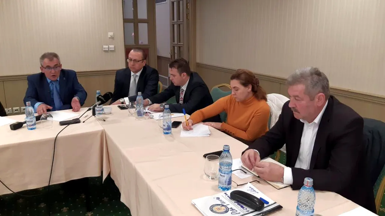 CORONAVIRUS. Afacerist, despre interesul premierului față de Covid-19: „Este vorba despre oameni. În rest, cu porcii, nu ne interesează”