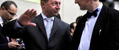 Băsescu îl reclamă și el pe Ponta la CCR că nu îl lasă să îl decoreze pe Patapievici