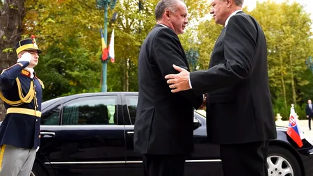 De lângă Iohannis, președintele Slovaciei vede în cotele obligatorii de refugiați „o temă politică moartă