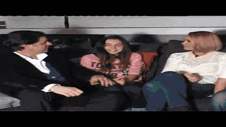 VORBEȘTE ROMÂNEȘTE. Acasă la Andreea Esca de 1 DECEMBRIE. Cum își cresc copiii Andreea și Alexandre Eram: 