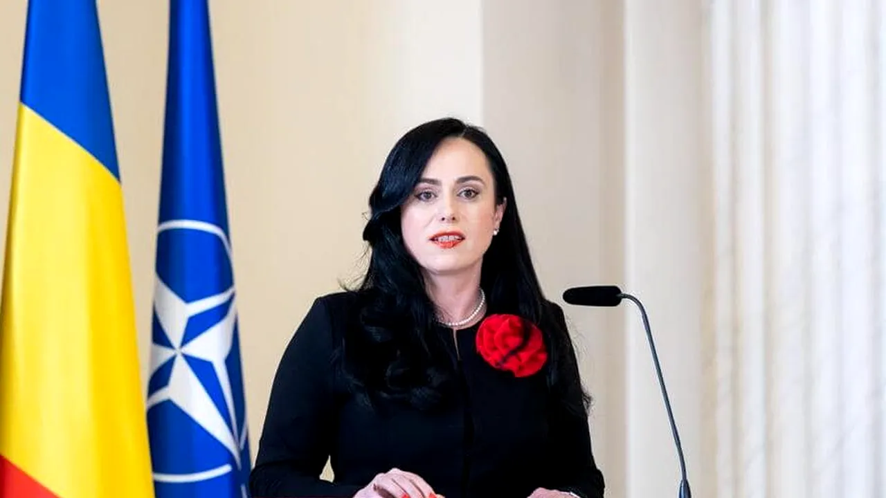 Simona Bucura-Oprescu: Au crescut toate pensiile. Absolut toate persoanele vor beneficia de majorări