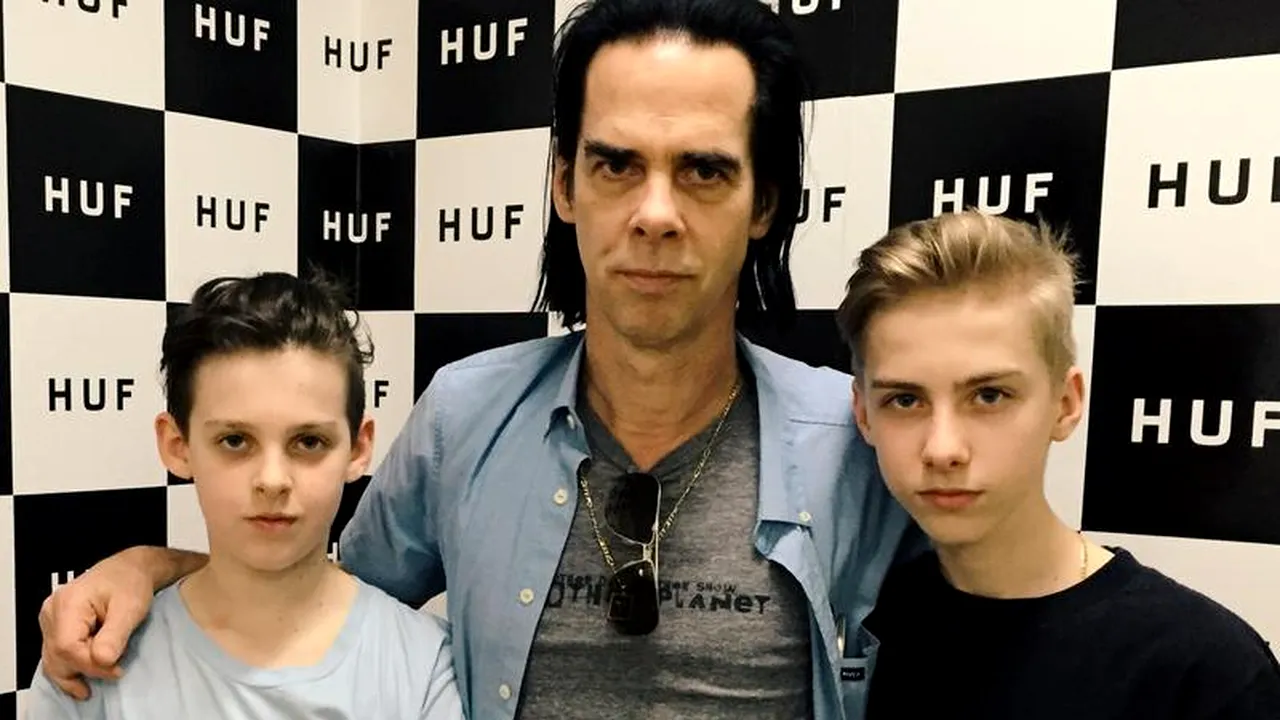 Dramă în familia unui cunoscut cântăreț australian. Unul dintre fiii săi a murit la vârsta de 15 ani