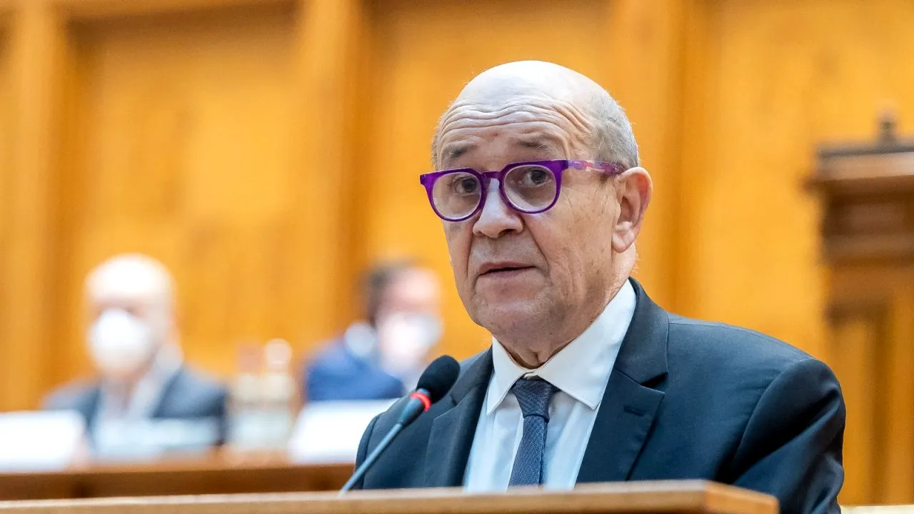 Ministrul de Externe al Franței se reunește, joi, la București cu 9 miniștri din Europa de Est și statele baltice. Le Drian: Granițele voastre sunt și granițele noastre