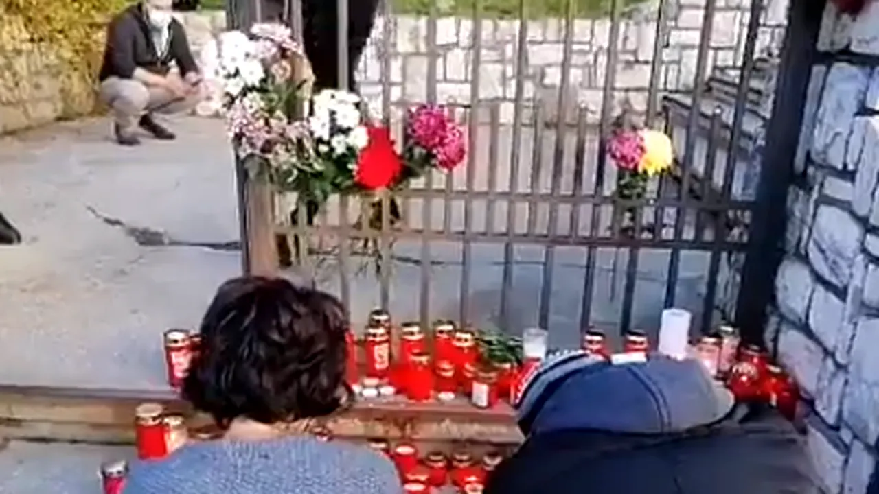 Măsură luată pentru familiile celor decedați în incendiul de la Piatra Neamț. Pot cere suspendarea carantinării pentru a participa la funeralii