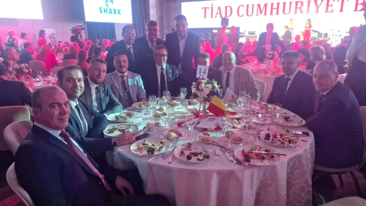 Propunerea „Suveraniștilor”, în frunte cu Victor Ponta: „Dacă iese USR de la guvernare, suntem 30 să compensăm”