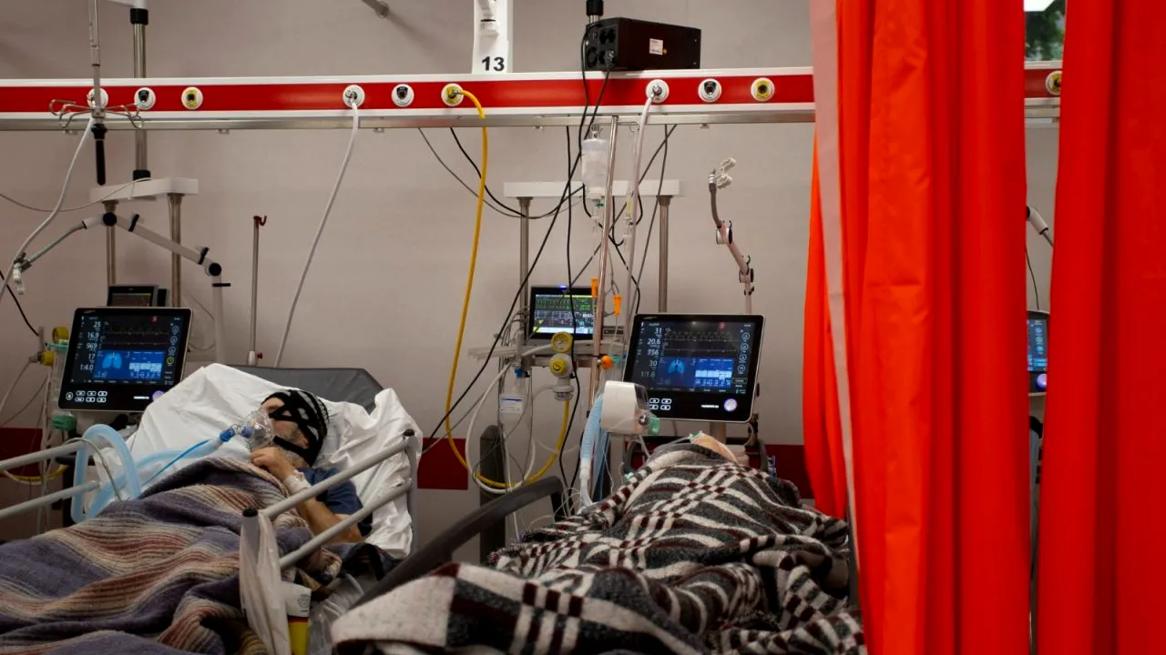 EXCLUSIV | Tată, mamă și fiu, morți în aceeași zi de COVID. Niciunul nu era vaccinat, dar doar femeia avea comorbidități