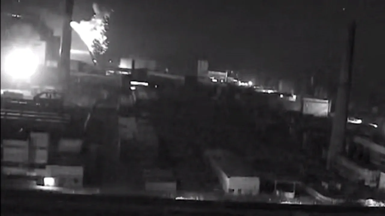 ANPM: Nivelul radiațiilor e în limite normale după ce o dronă a lovit învelișul din beton al fostei centrale nucleare de la Cernobîl