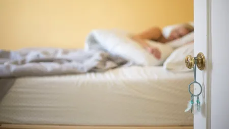 Când trebuie să schimbi, de fapt, SALTEAUA de pat. La ce trebuie să fii foarte atent