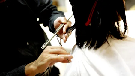 VESTE BUNĂ. Se redeschid saloanele de cosmetică. „În primul rând vom apela la măști profesionale de tip N95”