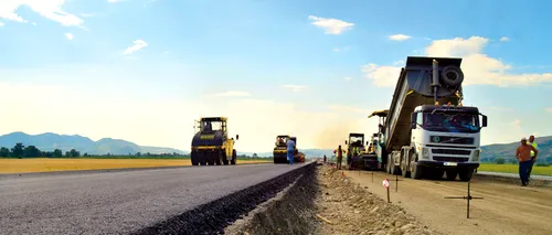 Ce spune ministrul Transporturilor după ce a vizitat lotul 4 al autostrăzii Lugoj-Deva