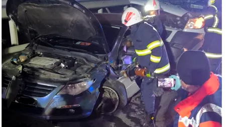 Șase autovehicule, implicate într-un accident GRAV pe autostrada A1. A fost activat planul roșu de intervenție