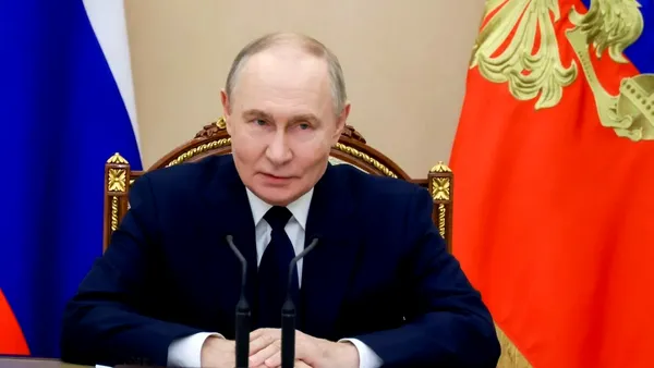 Putin spune că Rusia nu se opune integrării europene a Ucrainei. „Dacă UE s-ar transforma într-o alianță militară, atunci ne-am îngrijora”