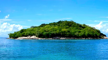 Destinația TURISTICĂ de vis aflată la o oră de zbor de România, care arată la fel ca Thailanda