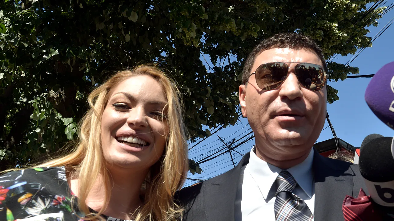 Valentina PELINEL și Cristi BORCEA, părinți de GEMENE