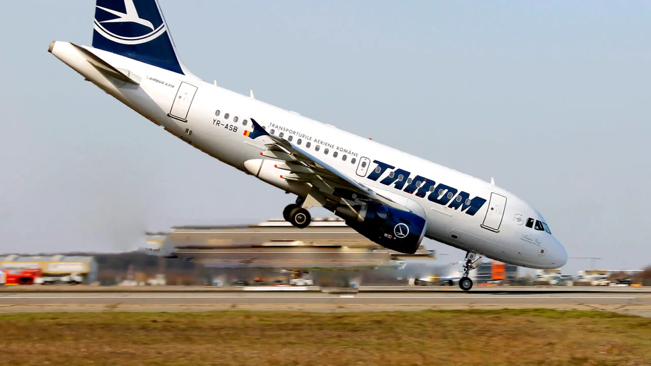 TAROM a avertizat pasagerii că are probleme cu sistemul de rezervări pentru zborurile internaționale
