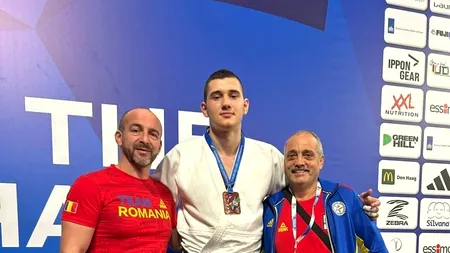 El este pianistul de pe TATAMI! „Găsesc liniștea în el, e ca o terapie, este relaxant”