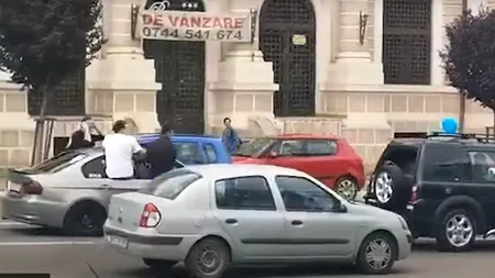 Ce au făcut acești 15 adolescenți din Bârlad, imediat după ce au absolvit liceul. Au fost amendați cu 580 de lei fiecare