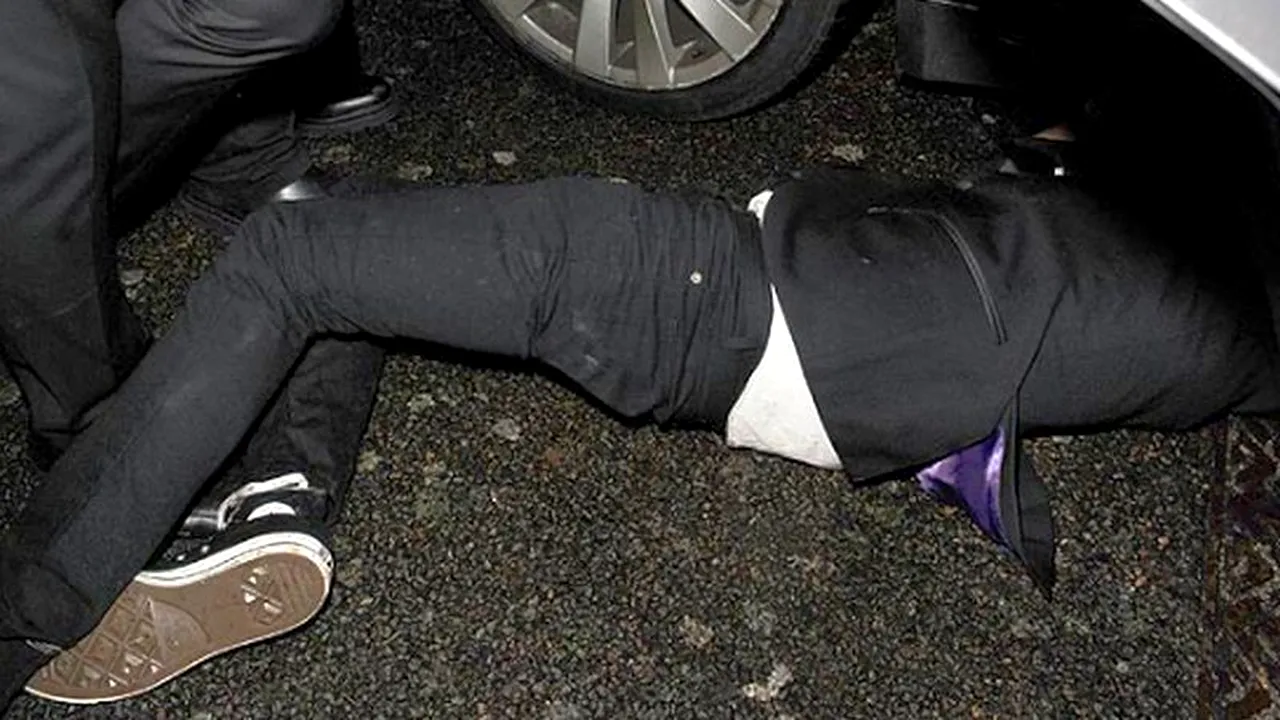 Asistentul personal al uneia dintre cele mai în vogă cântărețe, ACCIDENT STUPID. Cum a 