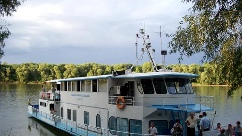 Se reiau cursele de agrement pe Dunăre. Cât costă o plimbare cu nava de pasageri Lacu Sărat