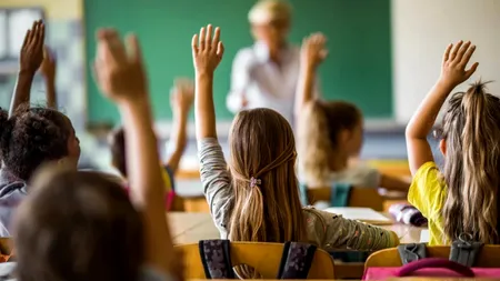 Ultimul sprint până la vacanţa mare: ce îi aşteaptă pe elevi după vacanţa de Paşte