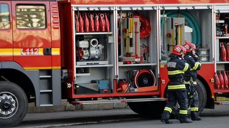 Amenințare cu BOMBĂ, la o biserică din Arad. În incintă se aflau 1.000 de enoriași, când un bărbat a sunat la 112 să anunțe iminența unei explozii