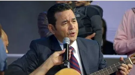 Președintele Guatemalei - plimbat de Sheldon Adelson