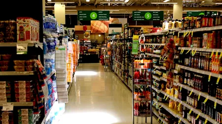 RETAIL ALIMENTAR: Afacerile au crescut cu 10% în 2020. Vânzările online au înregistrat un avans de 30%