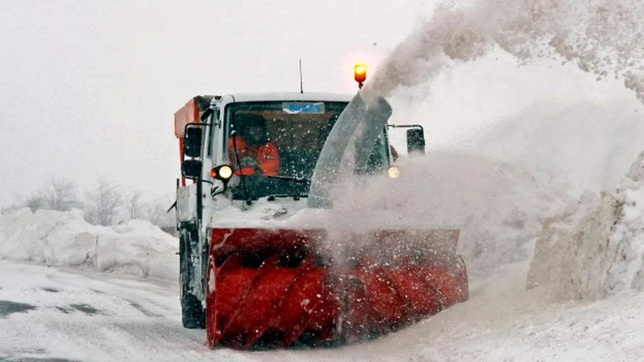 Kilometrul de deszăpezire, de cinci ori mai scump în România decât în Finlanda: 