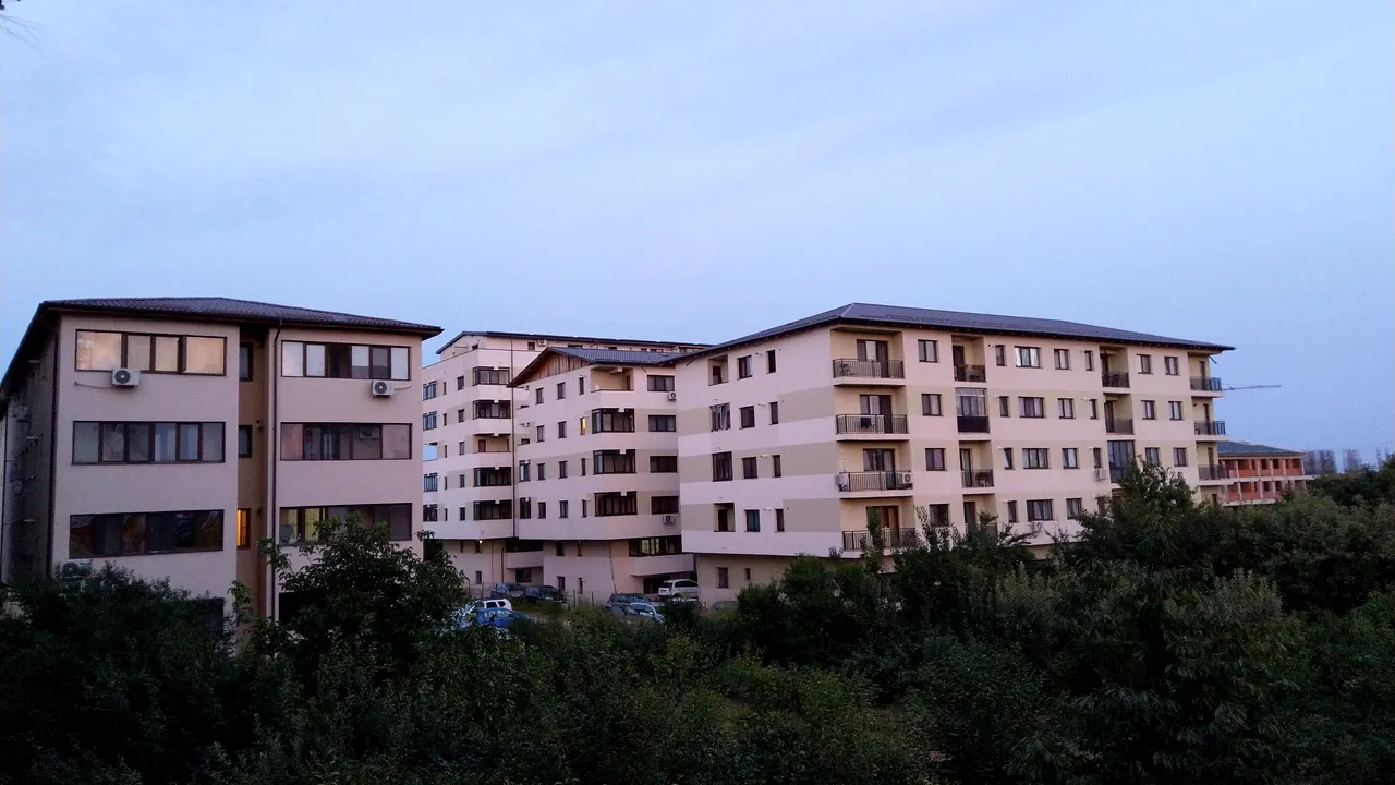 USR dorește eliminarea obligației administratorilor de bloc de a obține atestat de la primărie