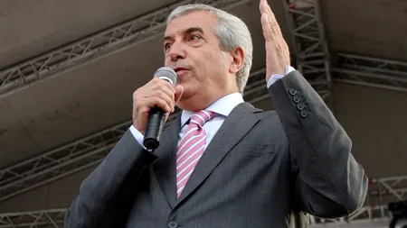 Călin Popescu Tăriceanu a fost întâmpinat cu proteste la Cluj Napoca