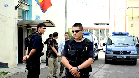 JAF ARMAT la Călărași. O persoană mascată a tras focuri de armă într-un curier
