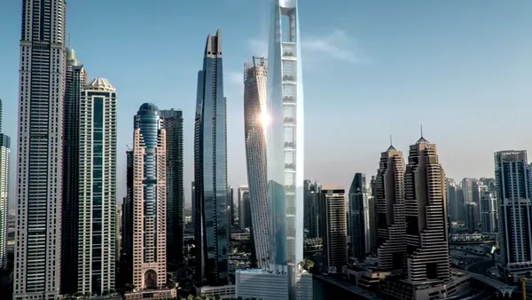 S-a deschis cel mai înalt hotel din lume: Ciel Tower are 377 de metri înălțime și 82 de etaje