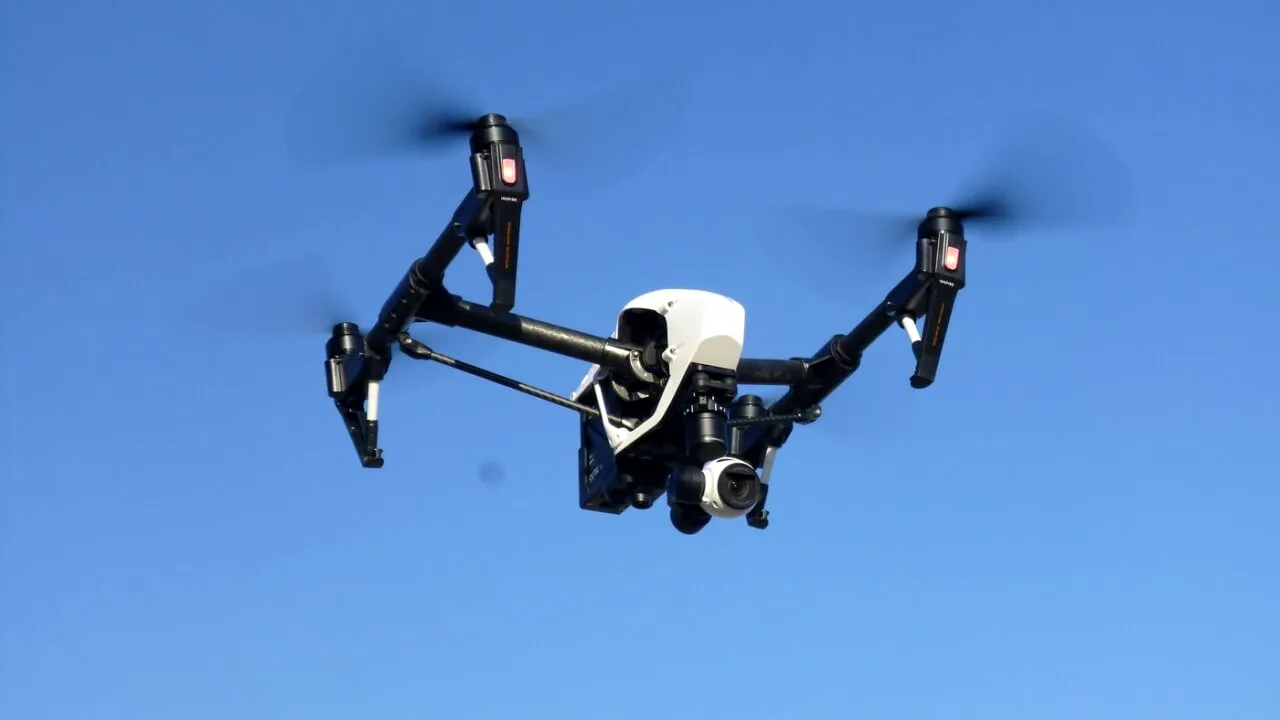 Războiul dronelor se mută în Mexic: Cum au ajuns mercenarii columbieni din Ucraina să instruiască cartelurile de droguri