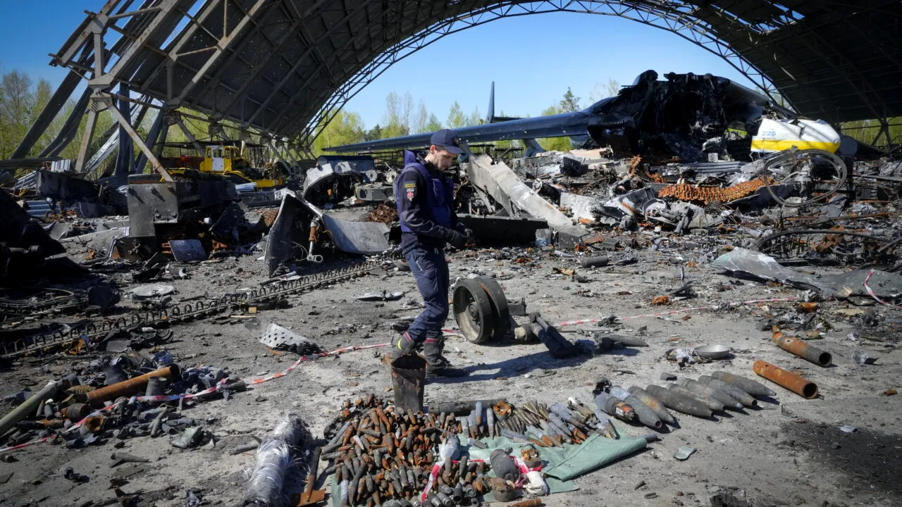 LIVE TEXT | 72 de zile de război în Ucraina: „Imaginați-vă acest iad! Și mai sunt și copii”. Evacuările din Mariupol nu se opresc, în ciuda bombardamentelor continue ale Rusiei