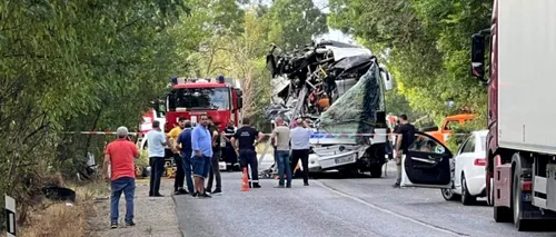 Șoferul turc al autocarului românesc implicat în accidentul din Bulgaria, inculpat pentru omor prin imprudență. Procurorii cer arestarea sa preventivă