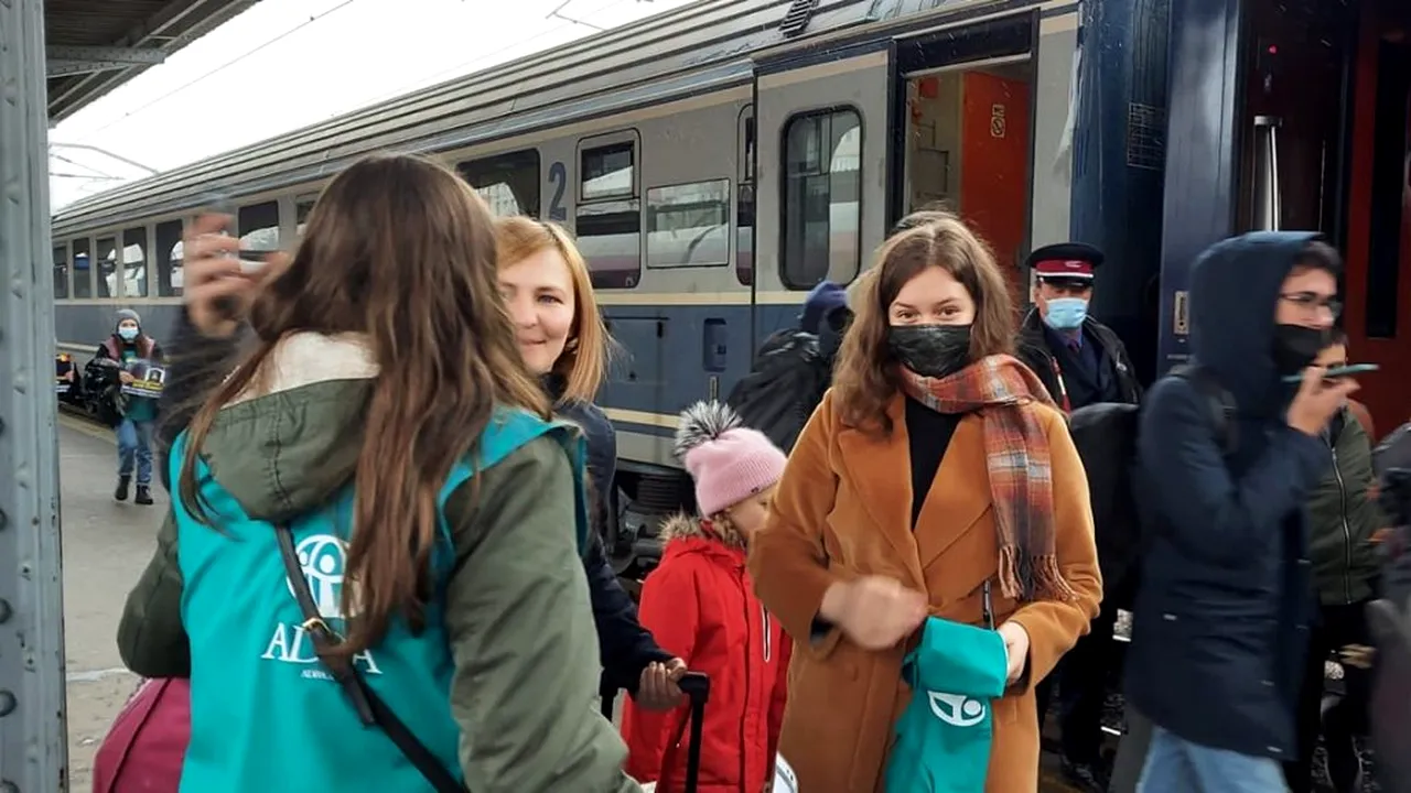 Cetățenii din Ucraina vor putea circula gratuit cu trenurile CFR, pe o perioadă nedeterminată