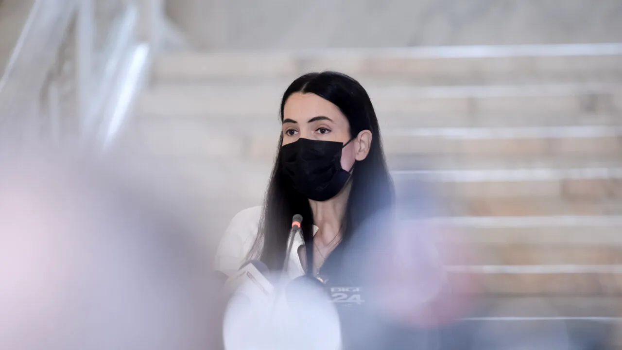 UPDATE: Clotilde Armand, acuzată de Agenţia Naţională de Integritate de conflict de interese și incompatibilitate. A fost sesizat Parchetul General / Reacția edilului: „Gata! M-au prins”