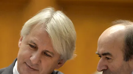 Moțiunile simple împotriva miniștrilor Toader și Teodorovici, amânate de Senat / Manda: Păreri pro și contra pe marginea moțiunii în cazul ministrului Justiției 