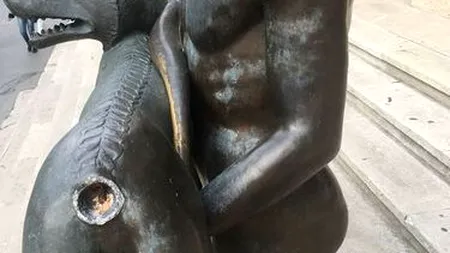 Decizia PMB, după ce coada lupoaicei din brațele Împăratului Traian a fost ruptă