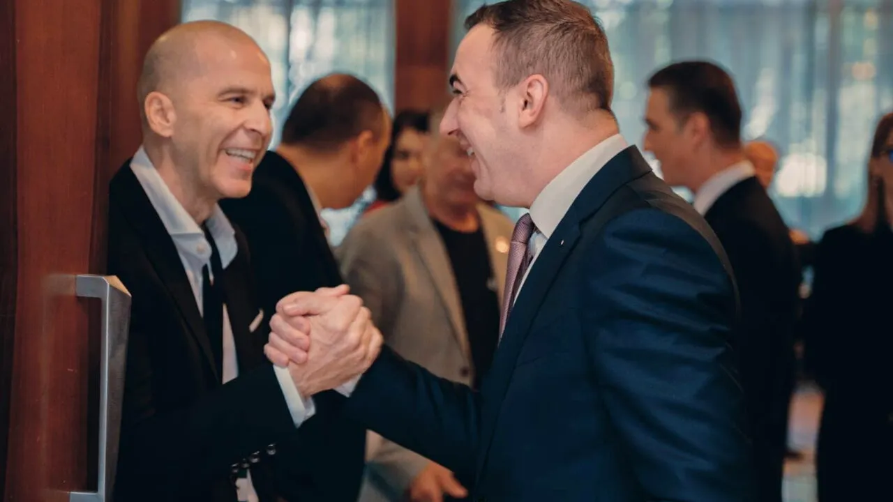 Ministrul Bogdan IVAN: 160 de companii din Bistrița își PRODUC energia pe care o FOLOSESC