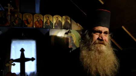 A MURIT „pustnicul zăpezii” din Brașov. Călugărul Ioan Onufrie a trecut la cele veșnice cu câteva zile înainte de a împlini 70 de ani