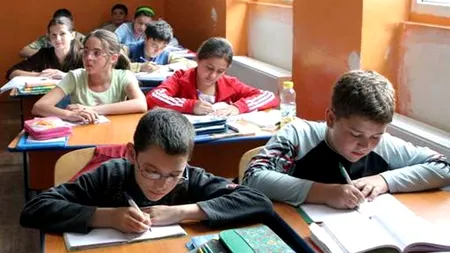 Costul standard per elev crește de la 2.230 lei la 2.420 de lei