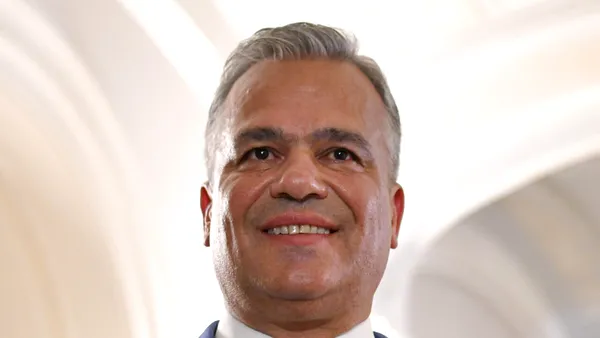 Deciziile Congresului PNL, contestate în instanță. Echipa Veștea invocă vicii de procedură – SURSE