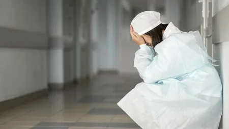 Diagnosticul dur primit de la medici de o femeie care credea este doar obosită. Veștile i-au dat viața peste cap