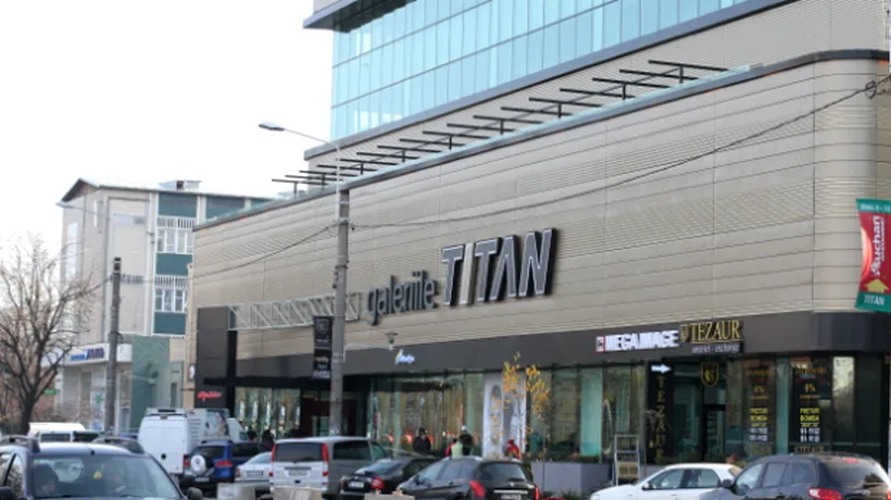 Incendiu la sala de fitness din magazinul Titan